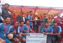 जिल्लास्तरीय शिक्षक भलिबलको उपाधी शारदा माविको पोल्टामा