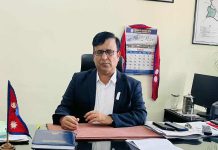 हेटौँडा सडक विस्तारः सिडिओ अधिकारी भन्छन्, ‘रमिता हेर्न नआउनुस्’