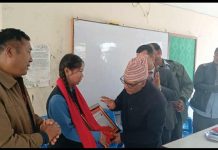 भीमफेदीकी एन्जल घिसिङलाई ’तिल गङ्गा गोविन्द स्मृति प्रोत्साहन छात्रवृत्ति’ प्रदान