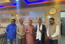 रास्वपा मकवानपुरका सभापति भरत पराजुलीद्वारा पार्टी परित्याग, कांग्रेस फर्किए