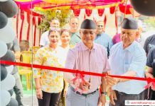 ट्रयाम्फ मोटरसाइकल शोरुम सञ्चालन