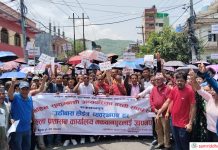मकवानपुरका भूमिहिन सुकुम्बासीले प्रमुख जिल्ला अधिकारीलाई ज्ञापनपत्र बुझायो